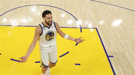 Warriors Fans' 'Captain Klay' Tribute to Klay Thompson Goes Viral